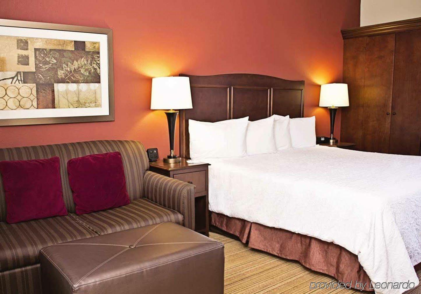 Hampton Inn Norfolk/Вирджиния-Бич Экстерьер фото