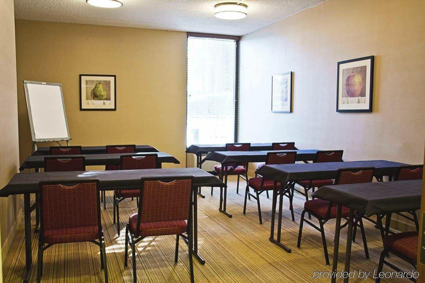 Hampton Inn Norfolk/Вирджиния-Бич Экстерьер фото