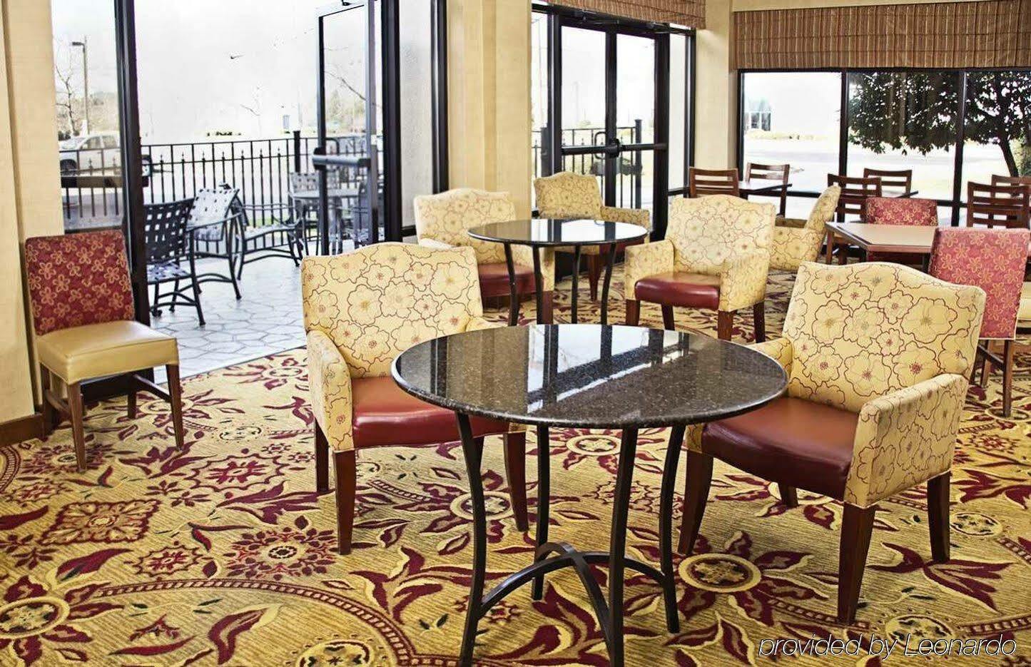 Hampton Inn Norfolk/Вирджиния-Бич Экстерьер фото