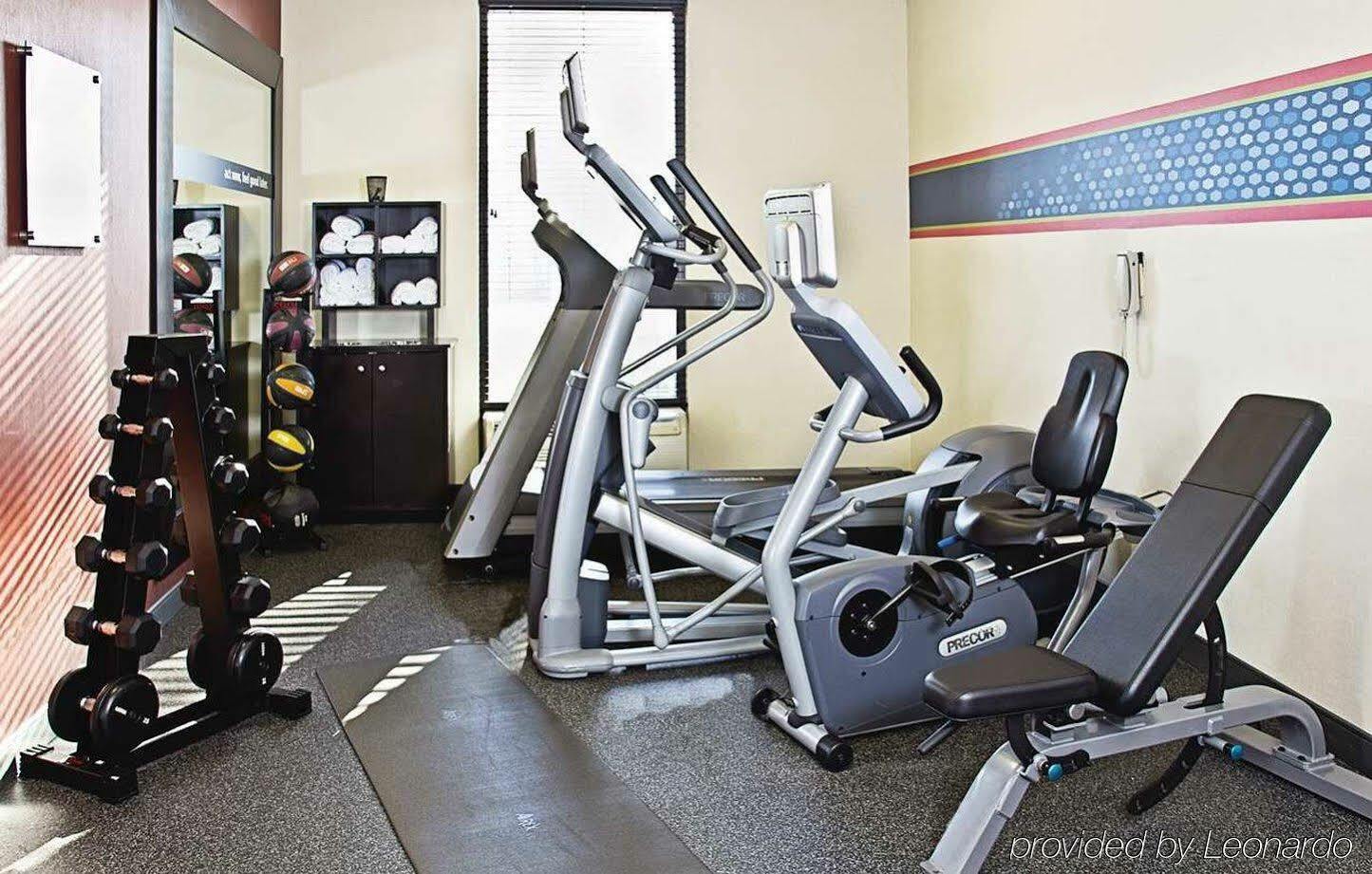 Hampton Inn Norfolk/Вирджиния-Бич Экстерьер фото