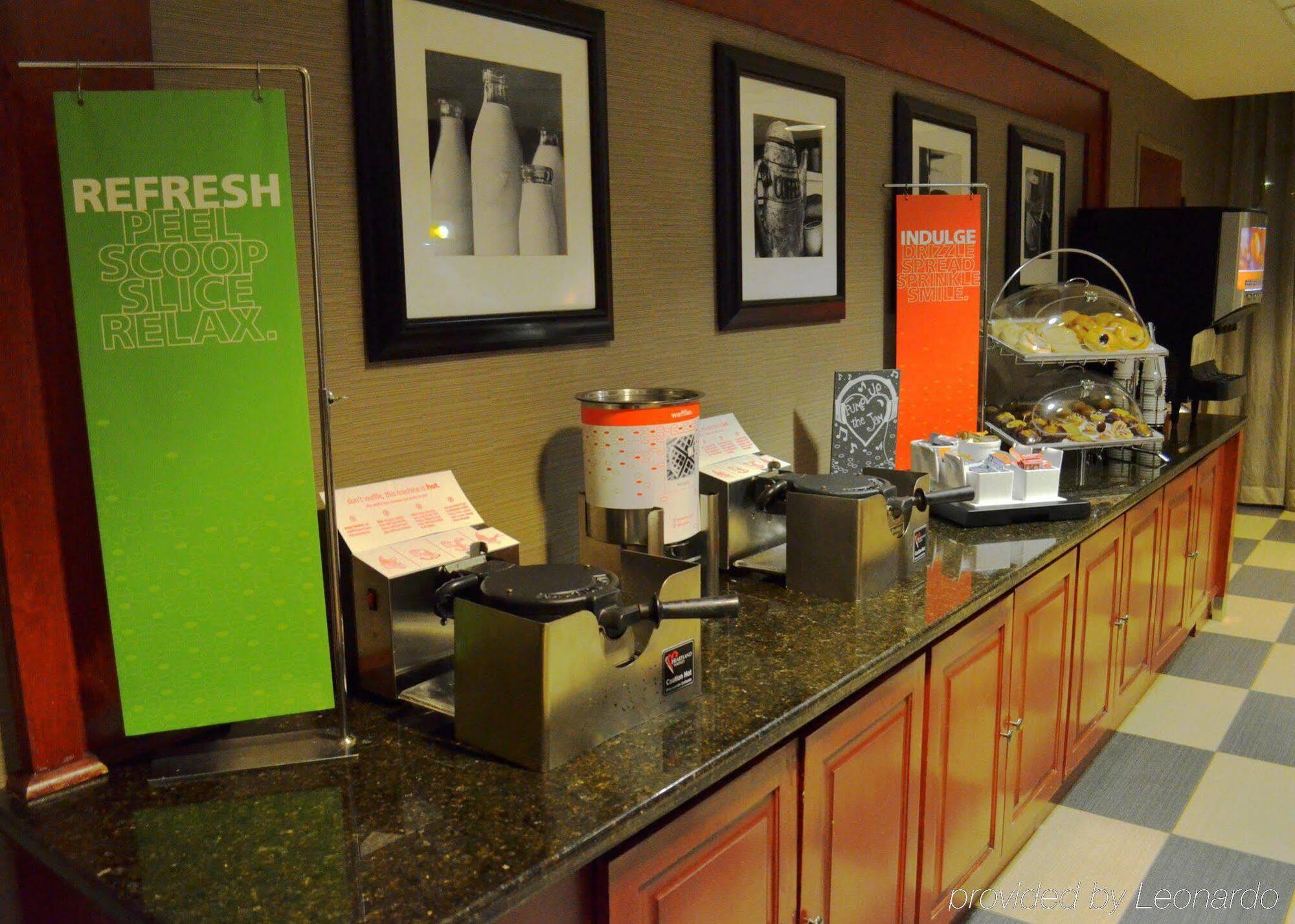 Hampton Inn Norfolk/Вирджиния-Бич Экстерьер фото